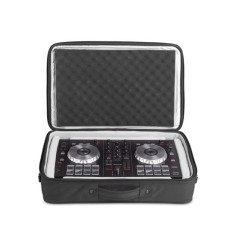 UDG U7101BL Urbanite Controller Sleeve M Negro 2