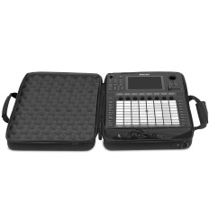UDG U8478BL Hardcase para AKAI Force | Negro 2