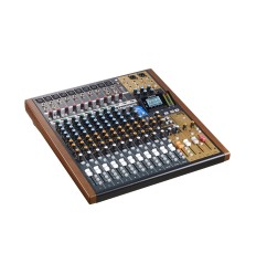 TASCAM Model 16: Mesa, grabadora e interfaz USB 2
